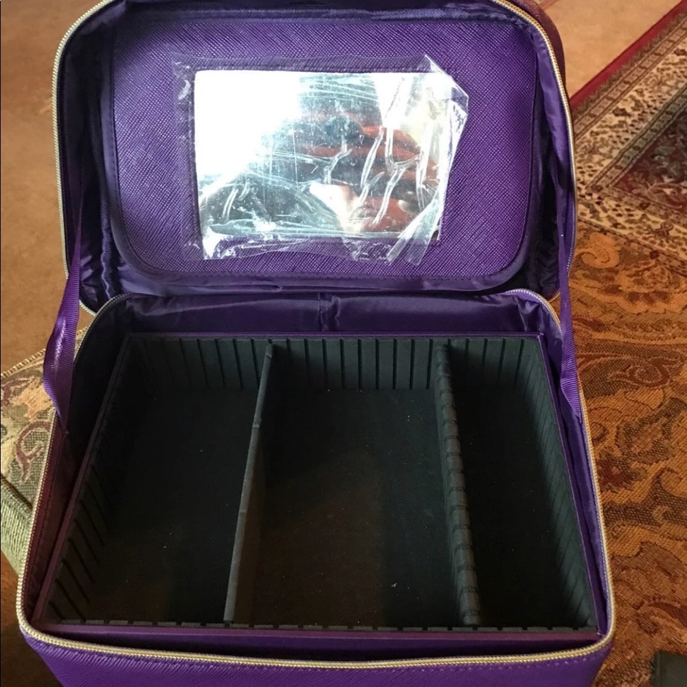Jewelry box